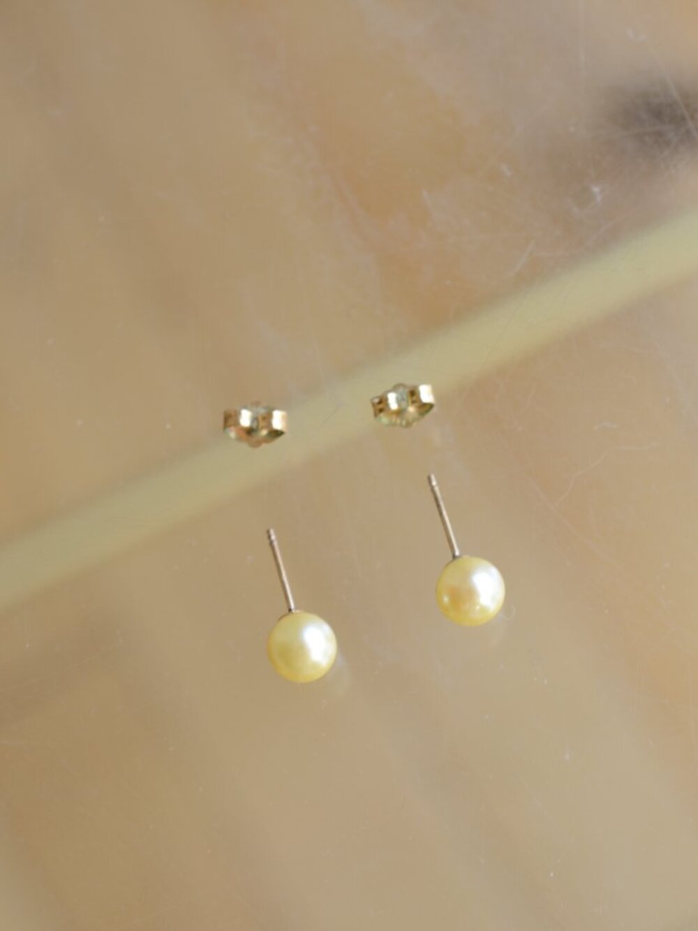 14/20K Gold Filled Pearl Earrings - Picture 5 of 7